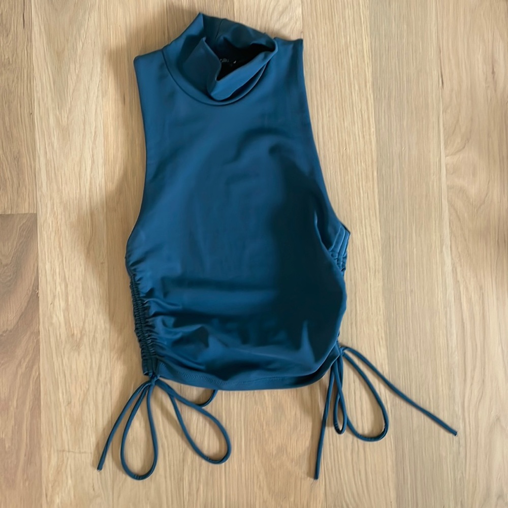 Zara crop sleeveless turtleneck